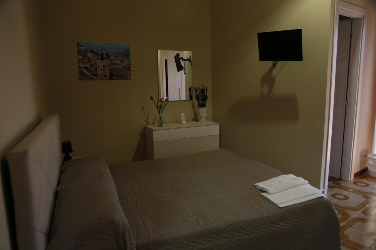 B&B Al Centro Nicosia Ngoại thất bức ảnh