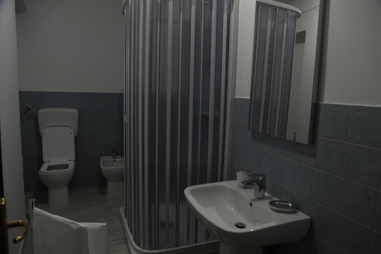 B&B Al Centro Nicosia Ngoại thất bức ảnh