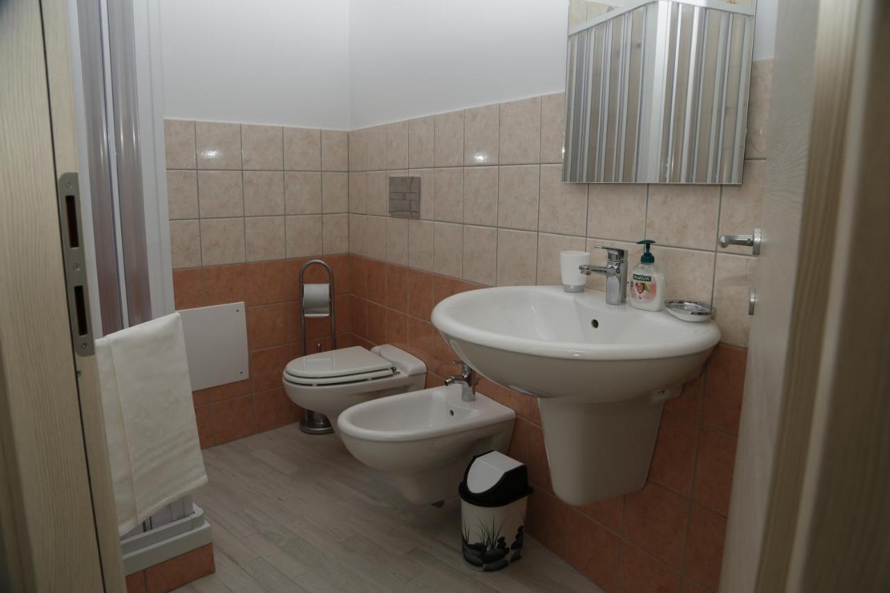 B&B Al Centro Nicosia Ngoại thất bức ảnh