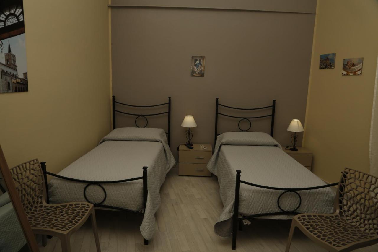 B&B Al Centro Nicosia Ngoại thất bức ảnh